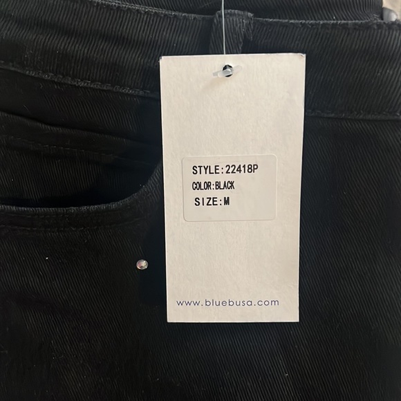 Black ankle cropped high waisted jeans embellished with rhinestone. - Picture 3 of 5